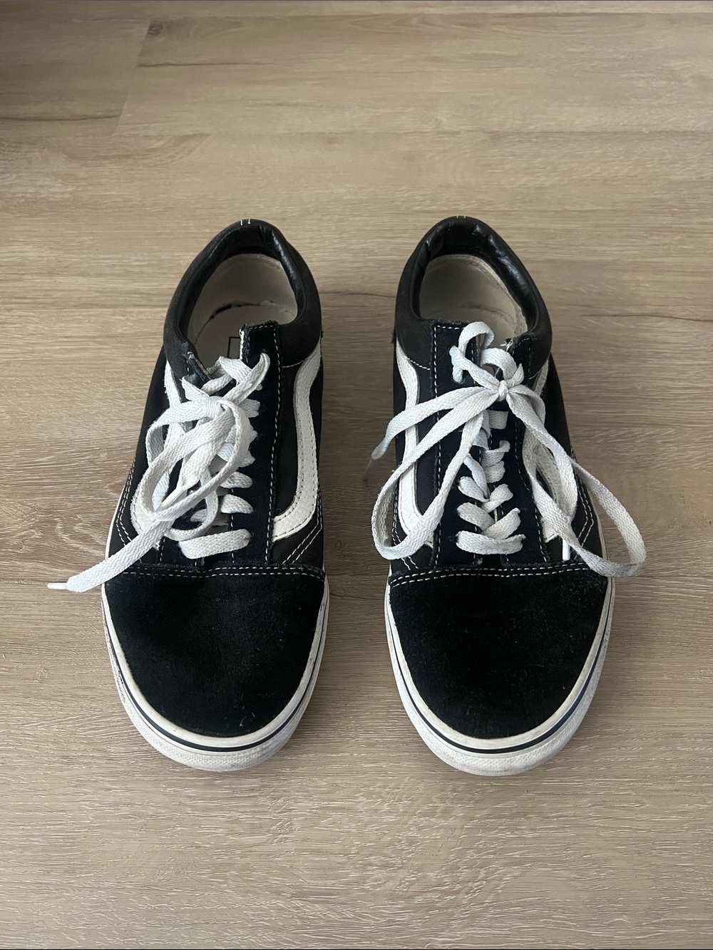 Vans Sneakers - Picture 2 of 3